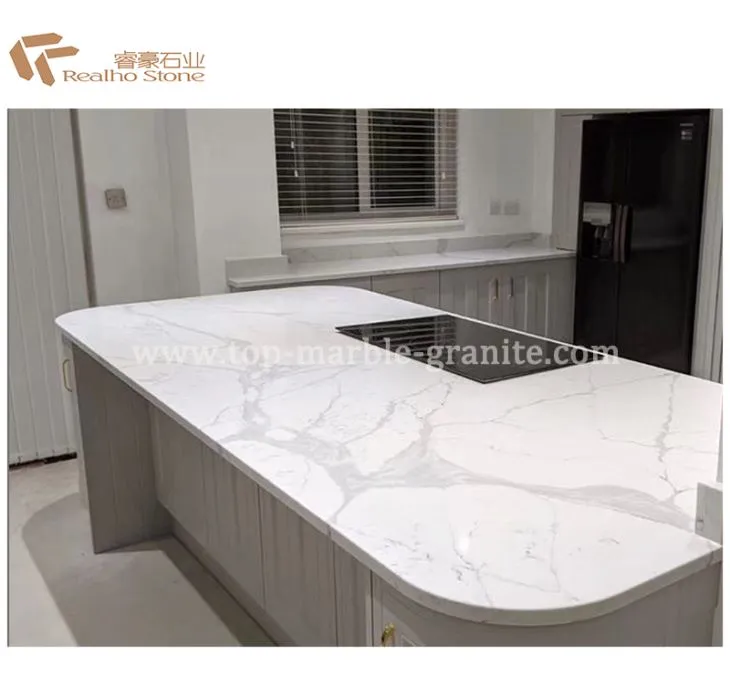 Calacatta Quartz køkkenbordplade