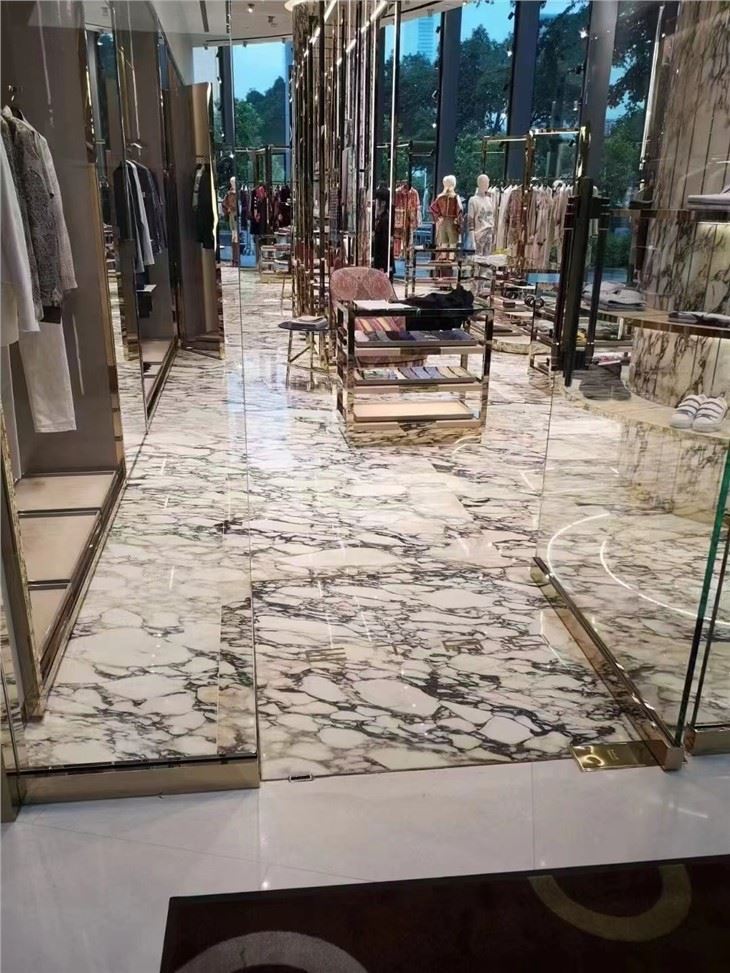 calacatta marble floor tile
