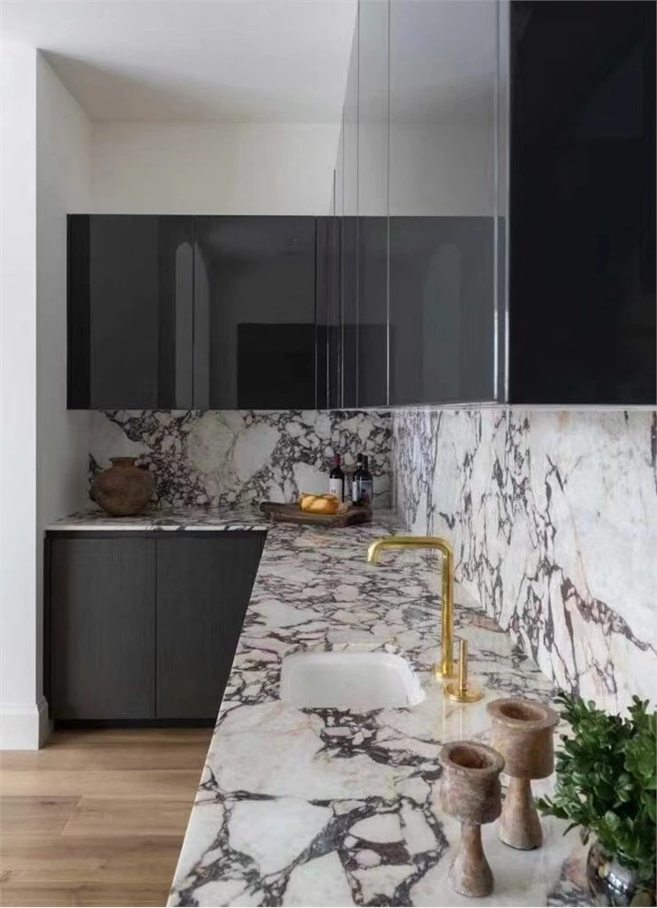 calacatta marble countertops